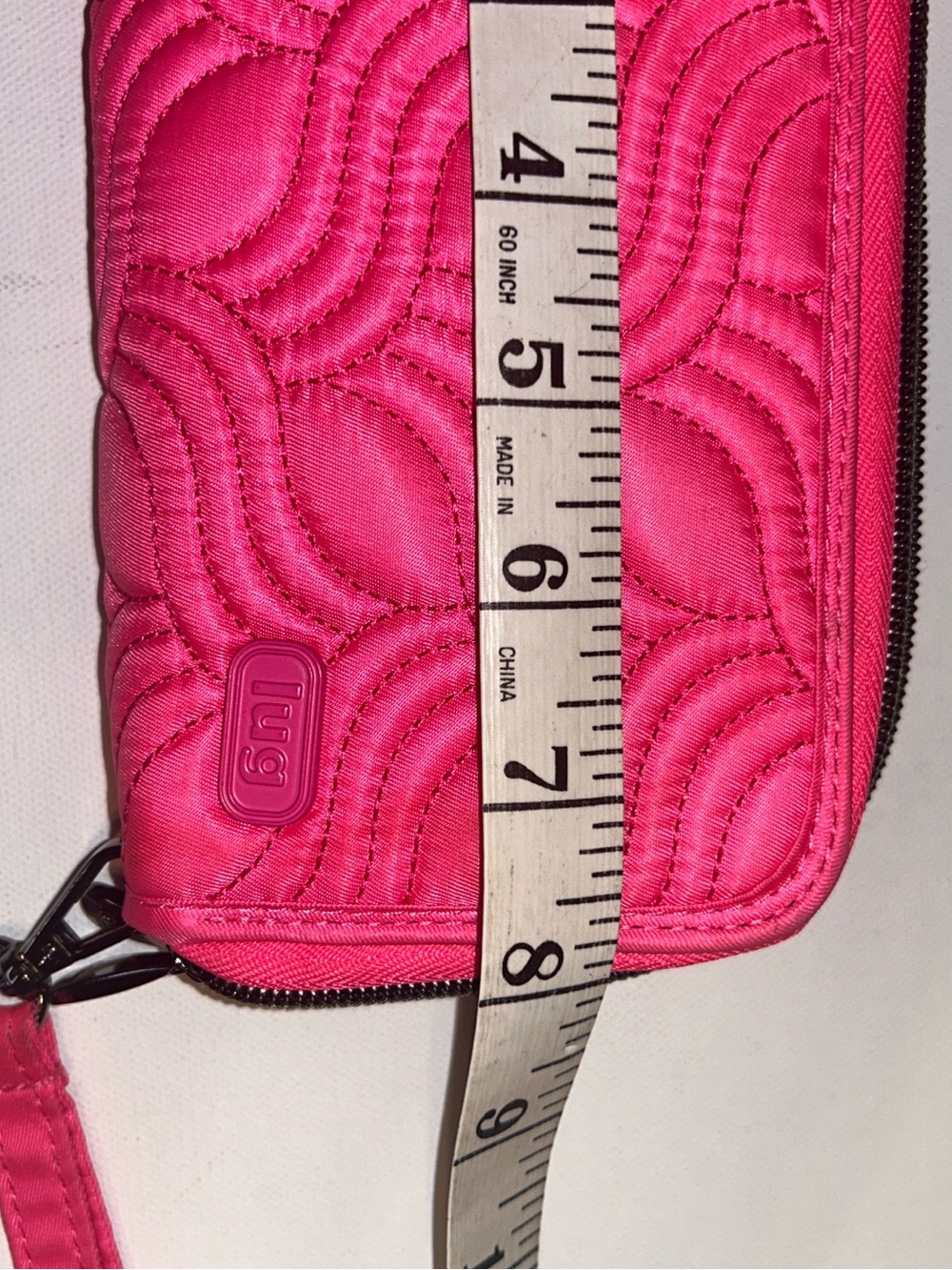 Lug Splits Hot Pink Quilted Zip Around Wallet Wristlet Organizer Floral Travel - Picture 8 of 9